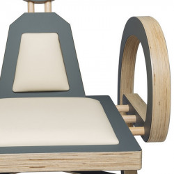 Zoom chaise ELENA design et tendance en bois, gris/beige