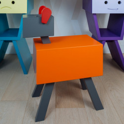 Table de chevet CABOTINE originale et atypique pour enfant, couleur orange/gris foncé