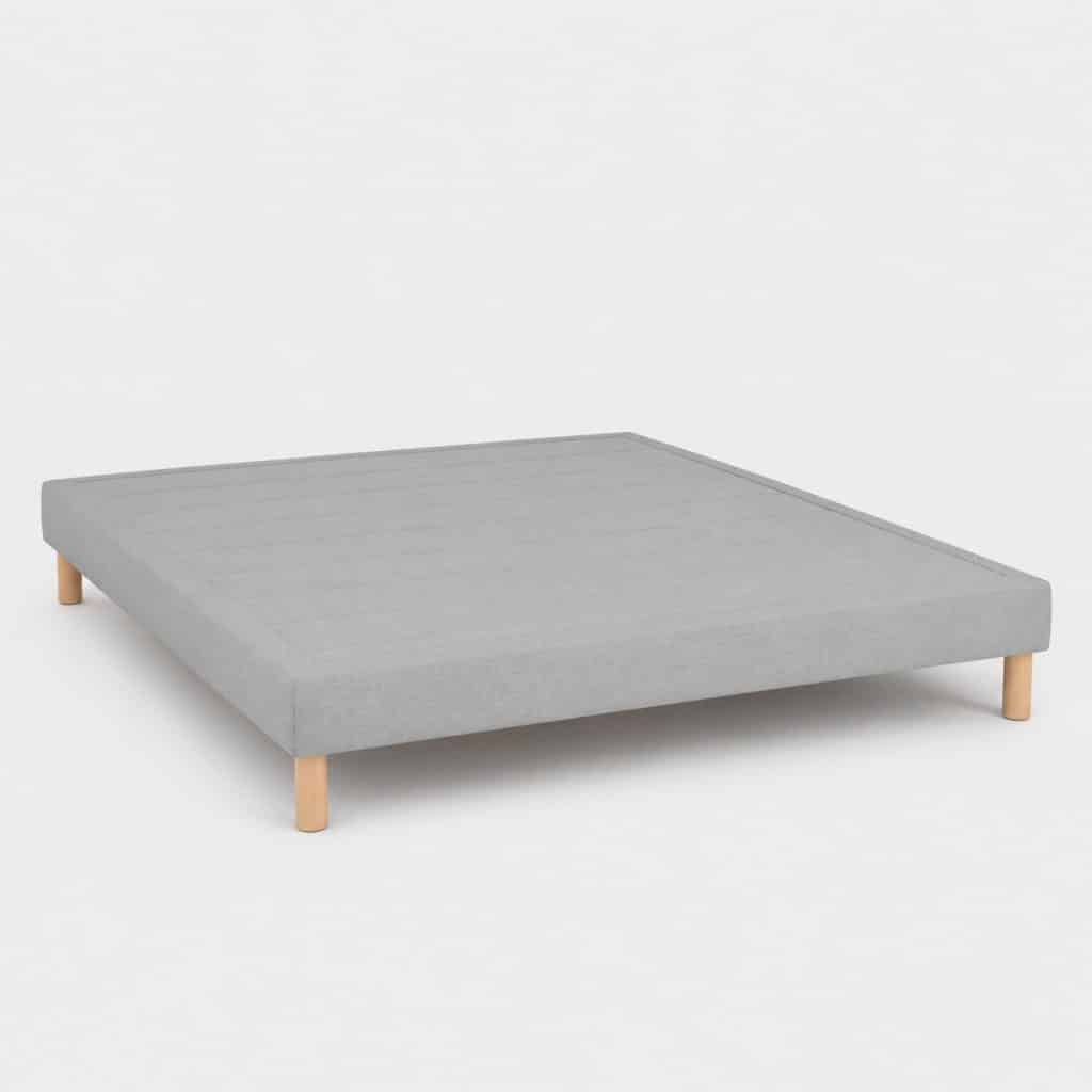 Sommier tapissier 180 x 200 cm king size en coutil gris clair sur pieds bois